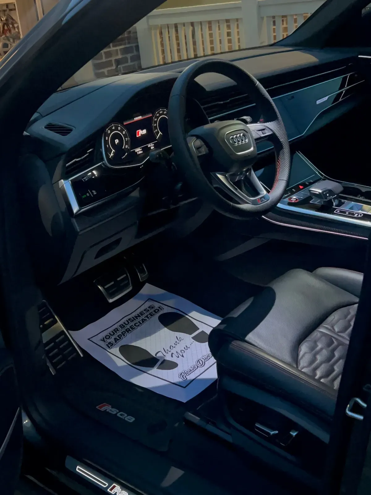 Audi RSQ8 interior detail